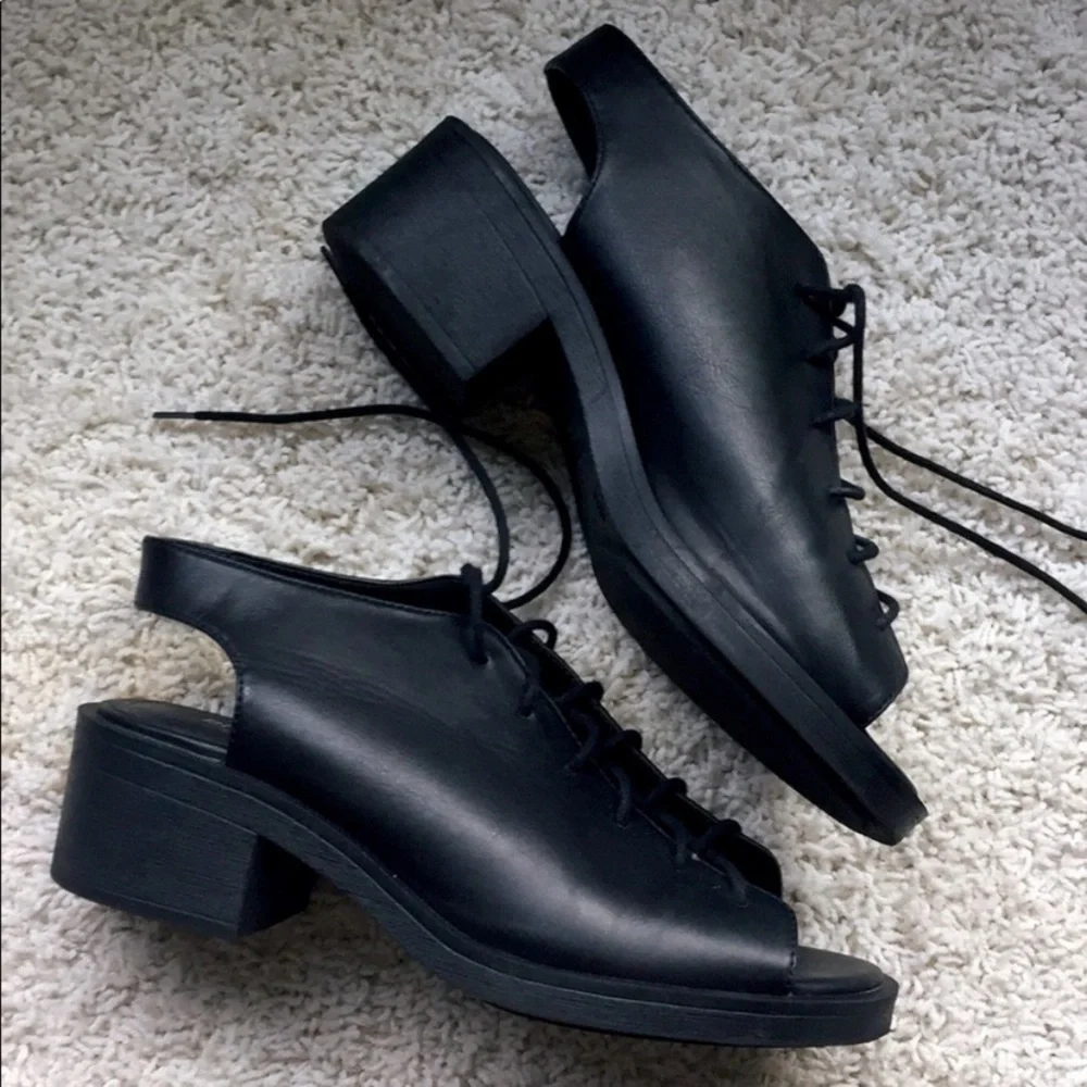 H&M Black Lace Up Chunky Sandals - Picture 2 of 3